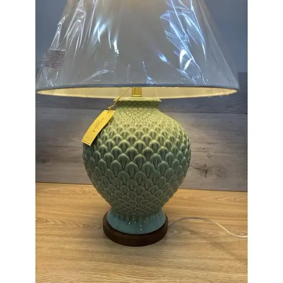 Ralph Lauren Green Pineapple Lamp 26” Shade Ceramic & Wood Base~New with Tag - Picture 2 of 12